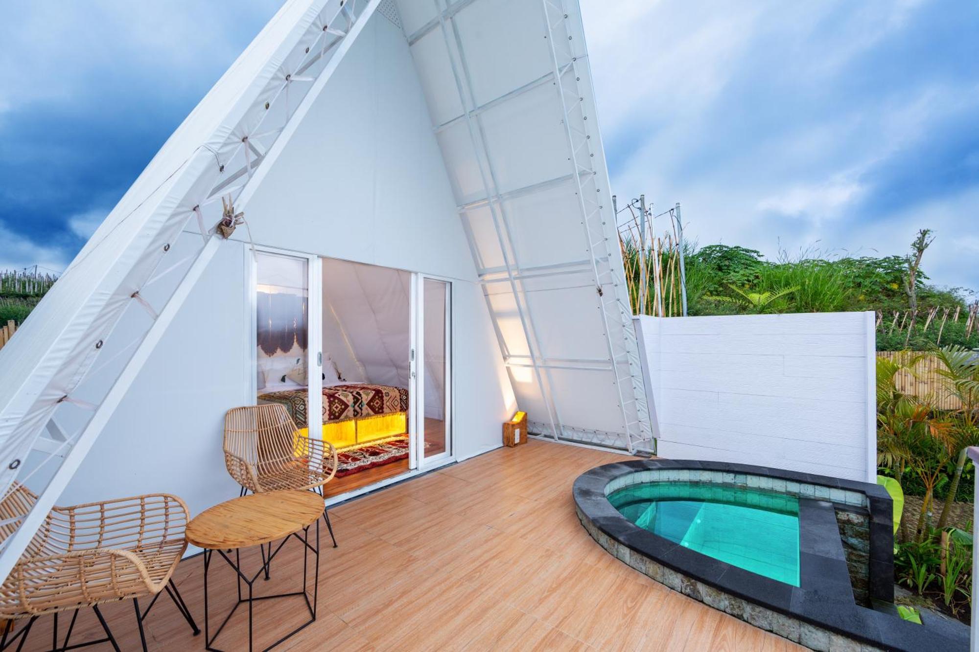 The Dewi Kintamani Luxury Glamping And Natural Hotspring 외부 사진